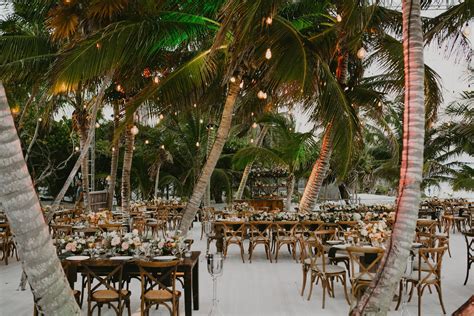 Casa malca wedding cost  Casa Malca overlooks Quintana Roo’s state’s idyllic beaches in the Yucatan, a few kilometers